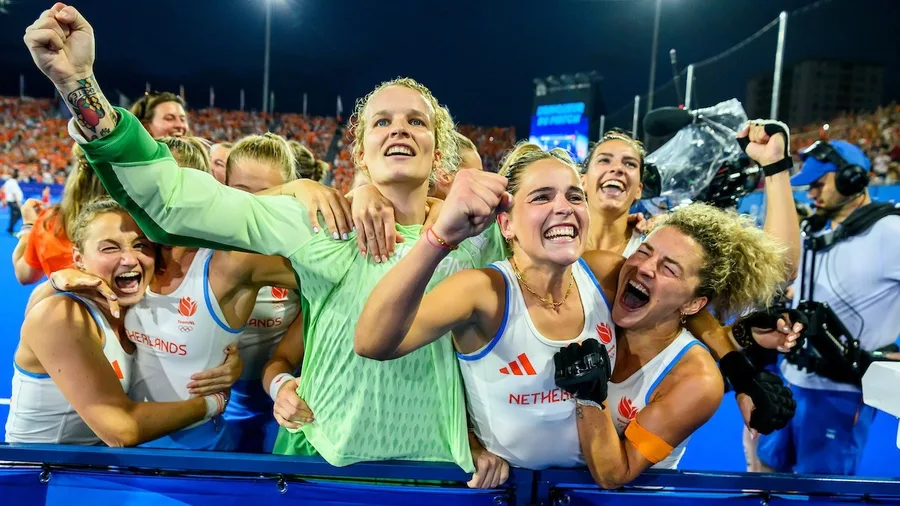 Afrikaanse hockeyfederatie | IJshockey in Parijs 2024: Gouden Nederlandse dubbel als Oranjevrouwen China verslaan in thriller